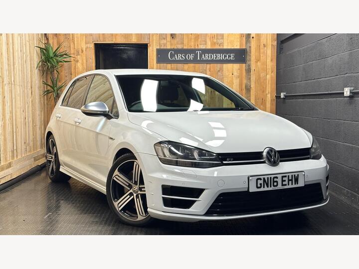 Volkswagen Golf 2.0 TSI BlueMotion Tech R DSG 4Motion Euro 6 (s/s) 5dr Volkswagen Golf 2.0 TSI BlueMotion Tech R DSG 4Motion Euro 6 (s/s) 5dr