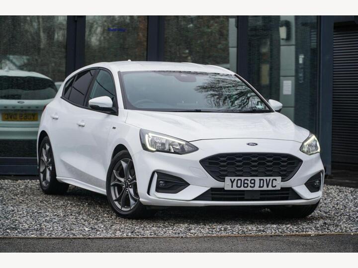 Ford FOCUS 1.0T EcoBoost ST-Line Euro 6 (s/s) 5dr