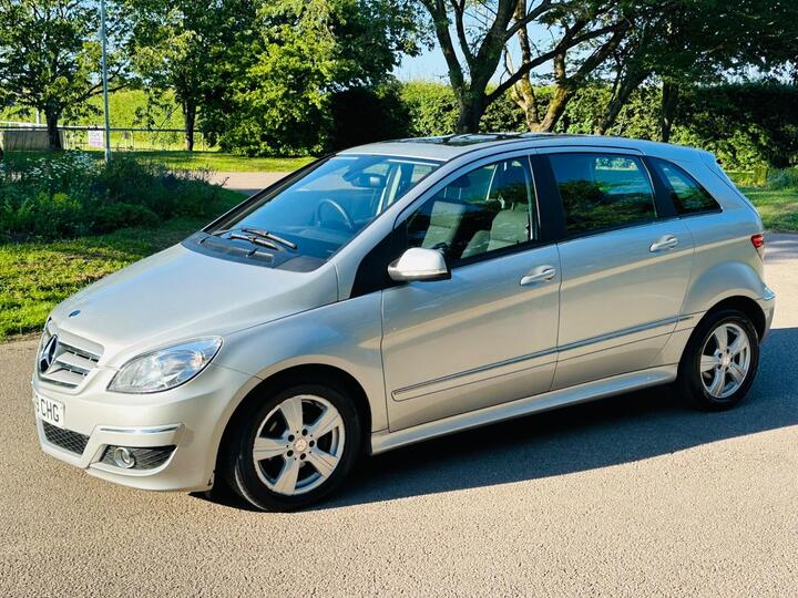 Mercedes-Benz B Class 1.5 B160 SE CVT 5dr