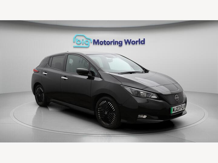 Nissan Leaf 39kWh N-Connecta Auto 5dr