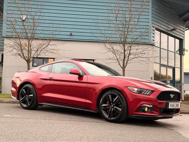 Ford MUSTANG 2.3T EcoBoost Fastback Euro 6 2dr Ford MUSTANG 2.3T EcoBoost Fastback Euro 6 2dr