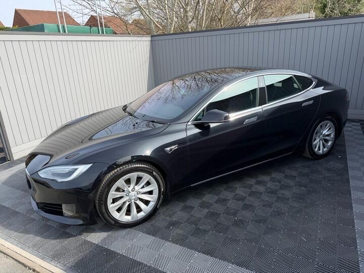 Tesla MODEL S 100D (Dual Motor) Auto 4WD 5dr Tesla MODEL S 100D (Dual Motor) Auto 4WD 5dr