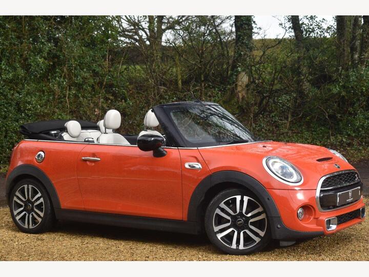 MINI CONVERTIBLE 2.0 Cooper S Exclusive Euro 6 (s/s) 2dr