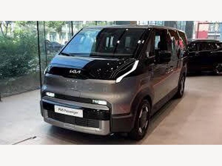 Kia PV5 Long Range 71.2kWh Essential Passenger MPV Auto 5dr