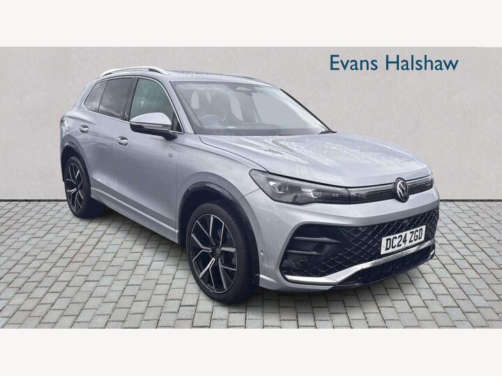 Volkswagen TIGUAN ESTATE 1.5 ETSI MHEV R-Line DSG Euro 6 (s/s) 5dr