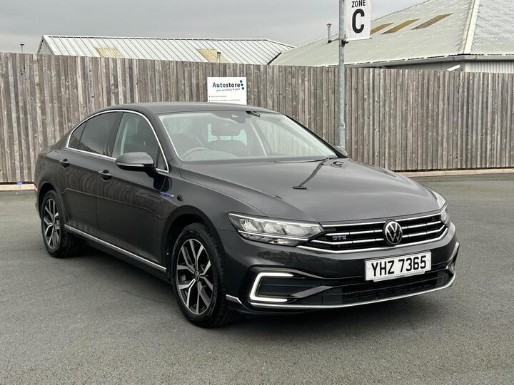 Volkswagen Passat 1.4 TSI 13kWh GTE DSG Euro 6 (s/s) 4dr