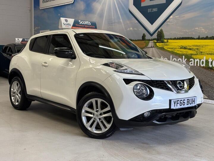 Nissan JUKE 1.2 DIG-T N-Connecta Euro 6 (s/s) 5dr