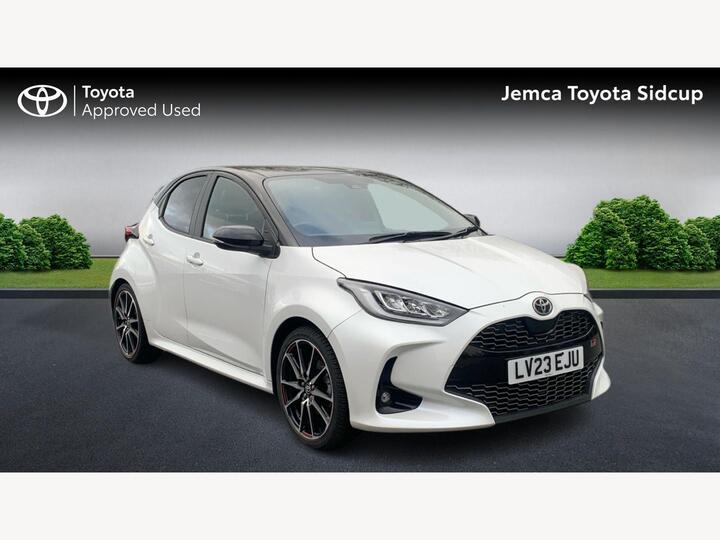 Toyota Yaris 1.5 VVT-h GR SPORT E-CVT Euro 6 (s/s) 5dr