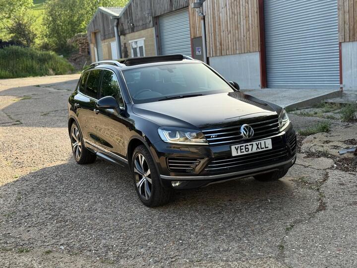 Volkswagen Touareg 3.0 TDI V6 R-Line Tiptronic 4WD Euro 6 (s/s) 5dr