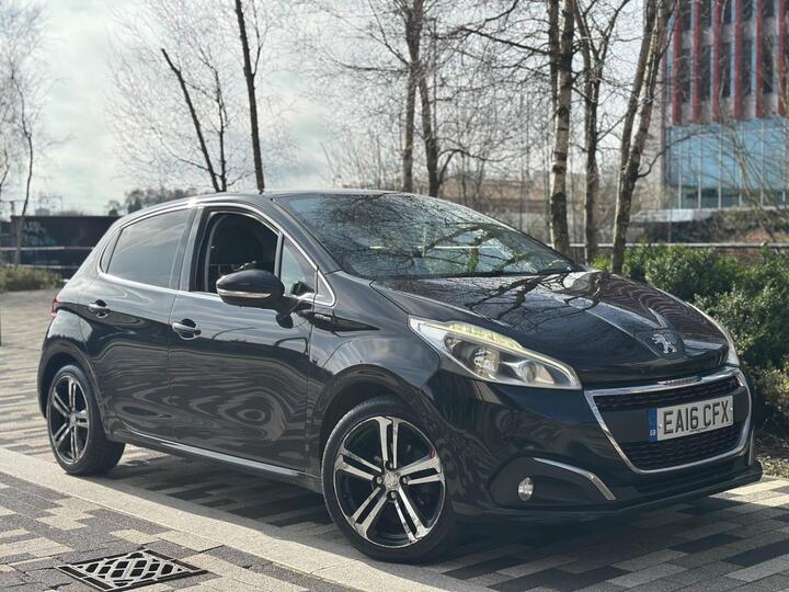Peugeot 208 1.6 BlueHDi GT Line Euro 6 (s/s) 5dr Peugeot 208 1.6 BlueHDi GT Line Euro 6 (s/s) 5dr