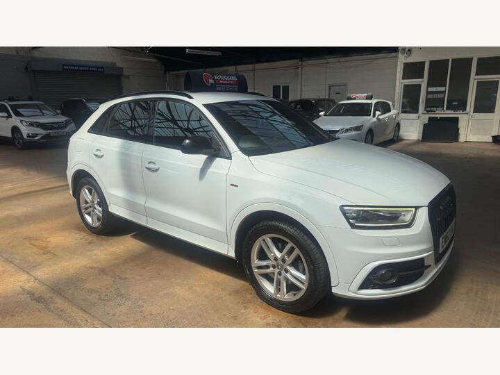 Audi Q3 2.0 TDI S Line S Tronic Quattro Euro 5 (s/s) 5dr