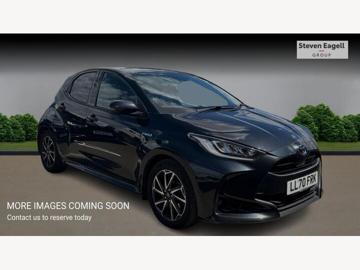Toyota Yaris 1.5 VVT-h Design E-CVT Euro 6 (s/s) 5dr