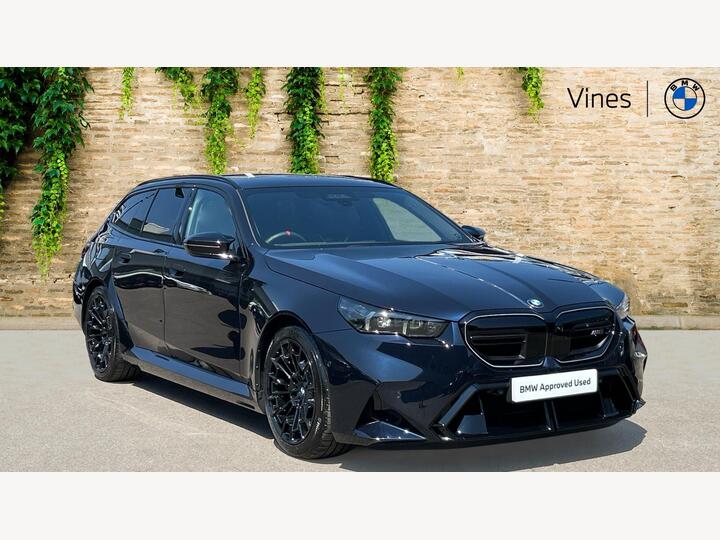 BMW M5 4.4 22.1kWh Touring Steptronic XDrive Euro 6 (s/s) 5dr