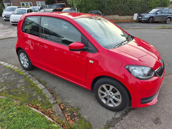 Skoda Citigo 1.0 MPI GreenTech SE Euro 6 (s/s) 3dr Skoda Citigo 1.0 MPI GreenTech SE Euro 6 (s/s) 3dr