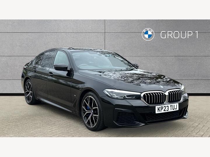 BMW 5 Series 3.0 530d MHT M Sport Steptronic XDrive Euro 6 (s/s) 4dr BMW 5 Series 3.0 530d MHT M Sport Steptronic XDrive Euro 6 (s/s) 4dr