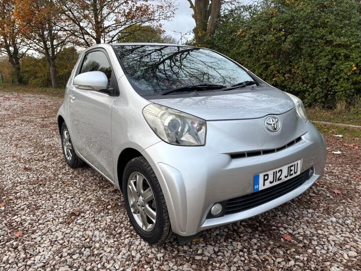 Toyota IQ 1.0 VVT-i 2 Euro 5 3dr