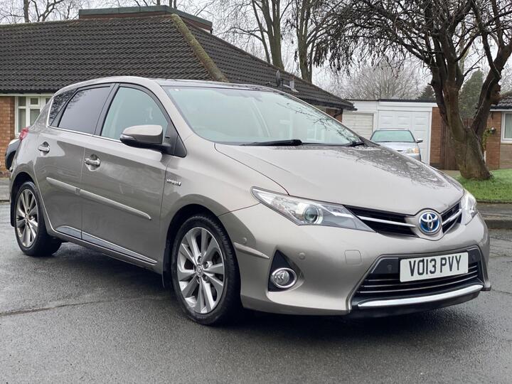 Toyota Auris 1.8 VVT-h Excel CVT Euro 5 (s/s) 5dr