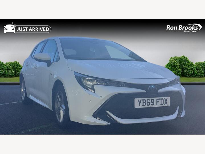 Toyota Corolla 1.8 VVT-h Icon Tech CVT Euro 6 (s/s) 5dr
