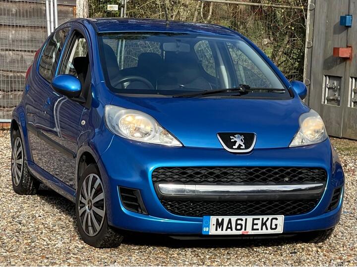 Peugeot 107 1.0 12V Urban Euro 5 5dr