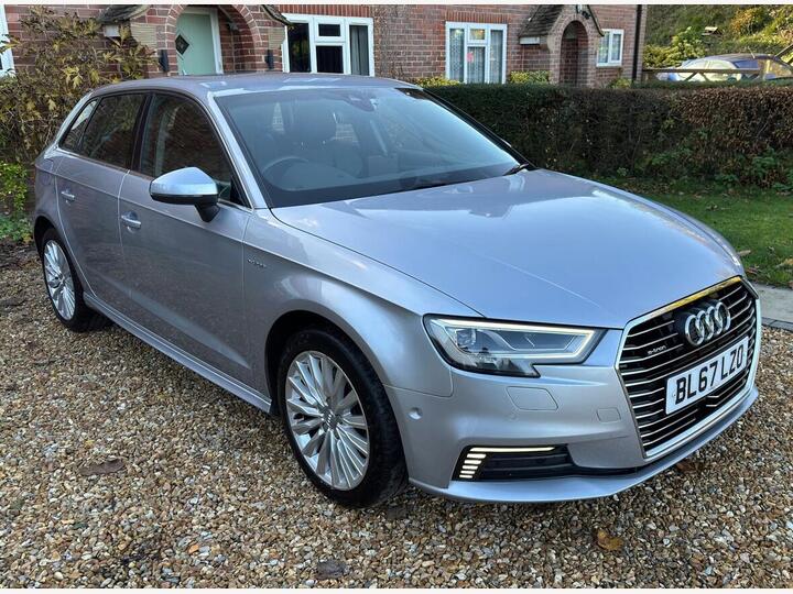 Audi A3 1.4 TFSI E-tron Sportback E-S Tronic Euro 6 5dr 8.8kWh