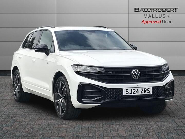 Volkswagen Touareg 3.0 TDI V6 Black Edition Tiptronic 4Motion Euro 6 (s/s) 5dr