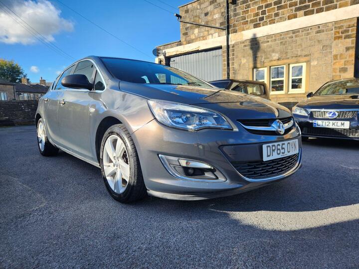 Vauxhall Astra 1.6i SRi Euro 6 5dr