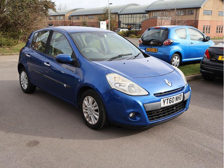 Renault CLIO 1.2 I-Music Euro 5 5dr Renault CLIO 1.2 I-Music Euro 5 5dr