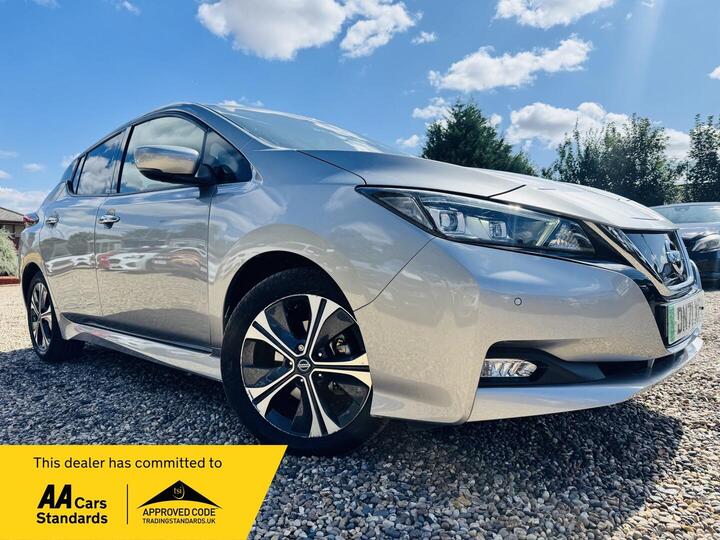 Nissan Leaf 40kWh Tekna Auto 5dr