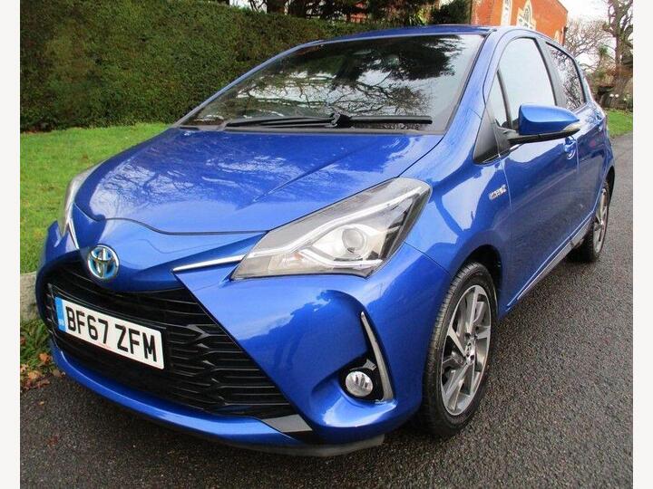 Toyota Yaris 1.5 VVT-h Excel E-CVT Euro 6 (s/s) 5dr (15in Alloy) Toyota Yaris 1.5 VVT-h Excel E-CVT Euro 6 (s/s) 5dr (15in Alloy)