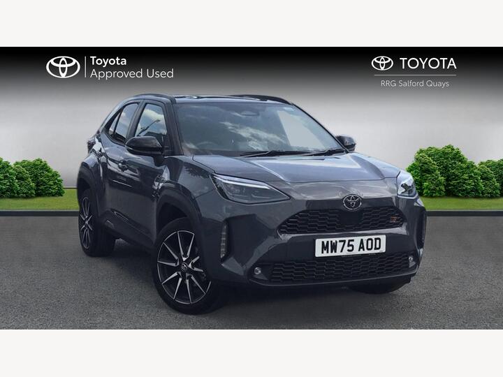 Toyota Yaris Cross 1.5 VVT-h GR SPORT E-CVT Euro 6 (s/s) 5dr Toyota Yaris Cross 1.5 VVT-h GR SPORT E-CVT Euro 6 (s/s) 5dr