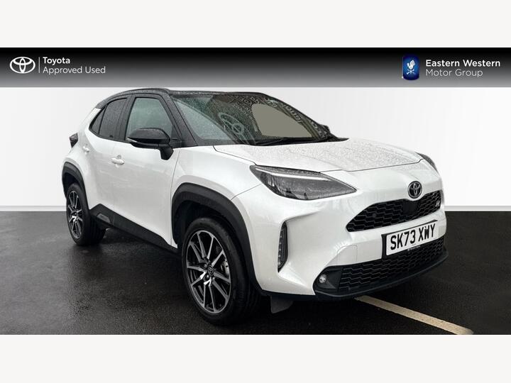 Toyota Yaris Cross 1.5 VVT-h GR SPORT E-CVT Euro 6 (s/s) 5dr Toyota Yaris Cross 1.5 VVT-h GR SPORT E-CVT Euro 6 (s/s) 5dr