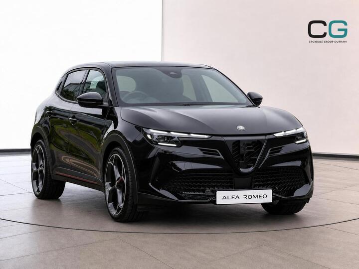 Alfa Romeo Junior 54kWh Elettrica Veloce Auto 5dr