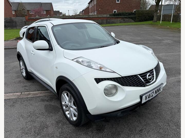 Nissan Juke 1.6 Acenta Premium Euro 5 (s/s) 5dr Nissan Juke 1.6 Acenta Premium Euro 5 (s/s) 5dr