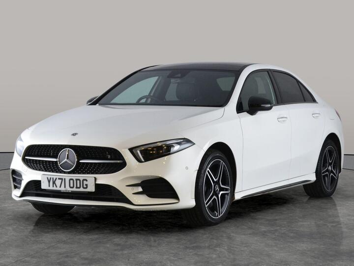 Mercedes-Benz A Class 1.3 A250e 15.6kWh AMG Line Edition (Premium Plus) 8G-DCT Euro 6 (s/s) 4dr