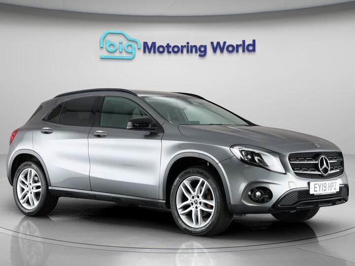 Mercedes-Benz GLA 1.6 GLA180 Urban Edition Euro 6 (s/s) 5dr