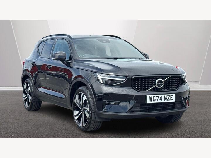 Volvo XC40 2.0 B4 MHEV Ultra Dark DCT Auto Euro 6 (s/s) 5dr