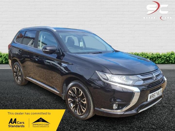 Mitsubishi Outlander 2.0h 12kWh 5h CVT 4WD Euro 6 (s/s) 5dr Mitsubishi Outlander 2.0h 12kWh 5h CVT 4WD Euro 6 (s/s) 5dr
