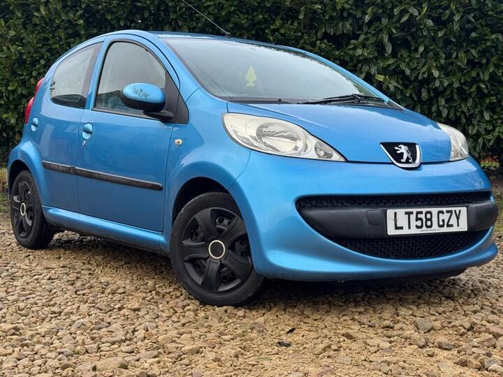 Peugeot 107 1.0 12V Urban Move Euro 4 5dr