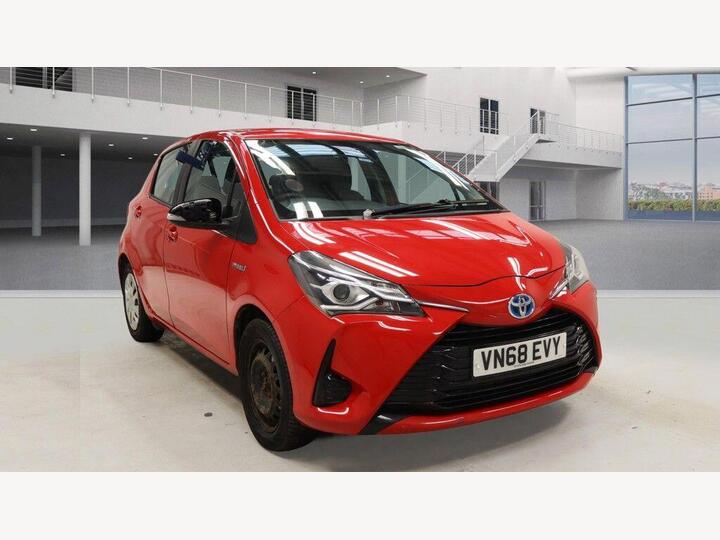 Toyota Yaris 1.5 VVT-h Active E-CVT Euro 6 (s/s) 5dr