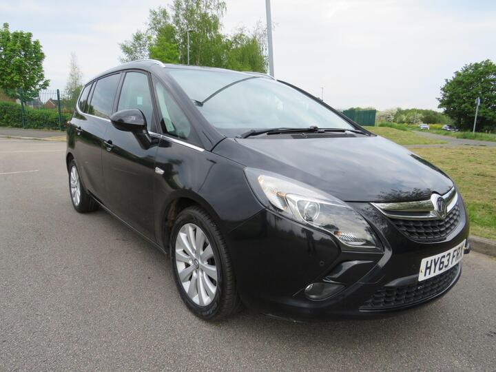 Vauxhall Zafira Tourer 2.0 CDTi EcoFLEX Tech Line Euro 5 (s/s) 5dr Vauxhall Zafira Tourer 2.0 CDTi EcoFLEX Tech Line Euro 5 (s/s) 5dr