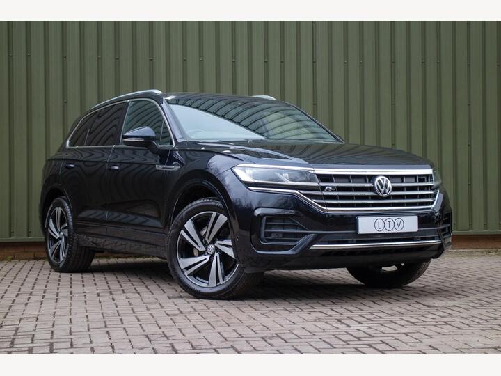Volkswagen Touareg 3.0 TDI V6 R-Line Tech Tiptronic 4Motion Euro 6 (s/s) 5dr