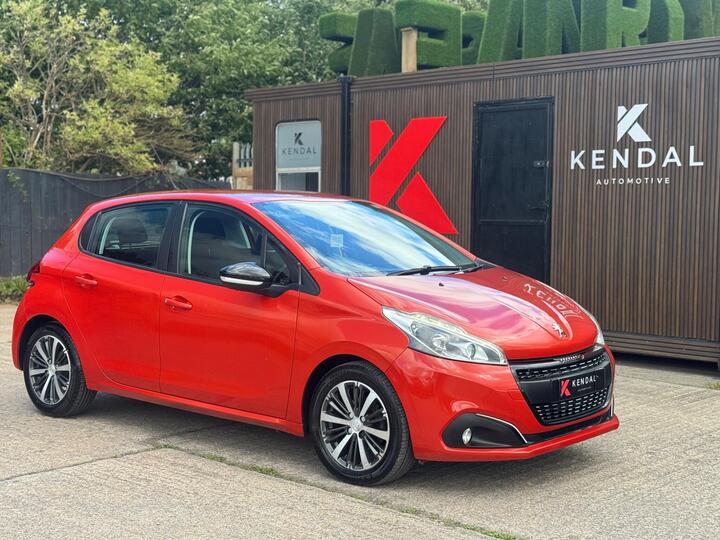 Peugeot 208 1.2 PureTech Active Design Menthol Euro 6 5dr