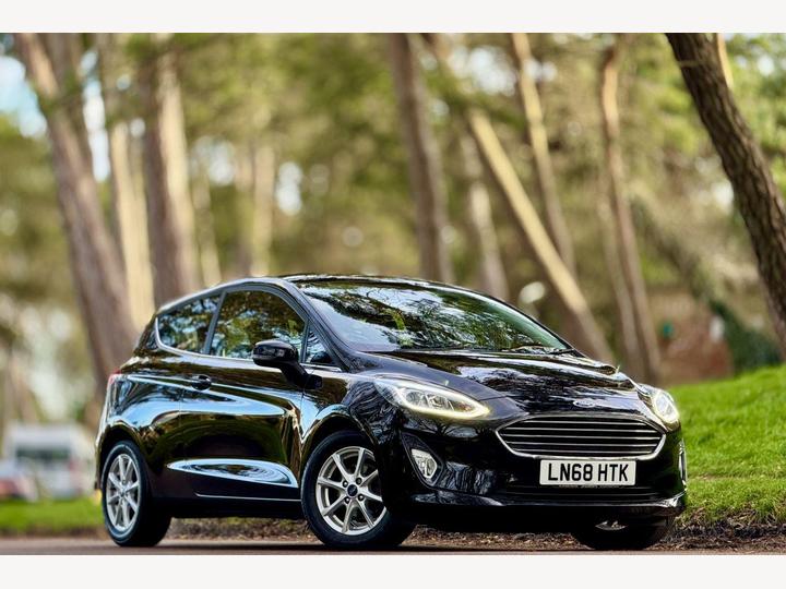 Ford FIESTA 1.0T EcoBoost Zetec Euro 6 (s/s) 3dr