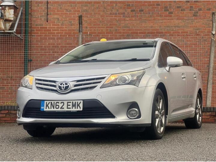 Toyota Avensis 2.2 D-4D T4 Tourer Euro 5 5dr