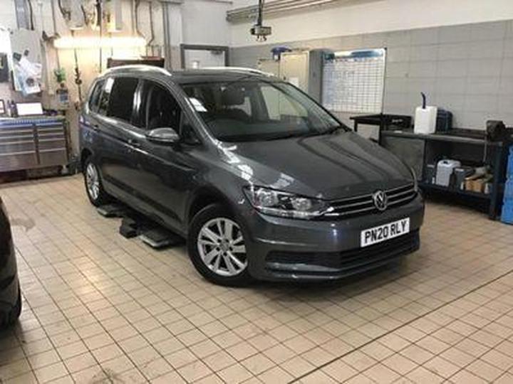 Volkswagen Touran 2.0 TDI SE Family DSG Euro 6 (s/s) 5dr