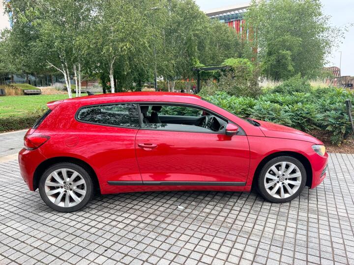 Volkswagen Scirocco 2.0 TDI BlueMotion Tech GT Euro 5 (s/s) 3dr