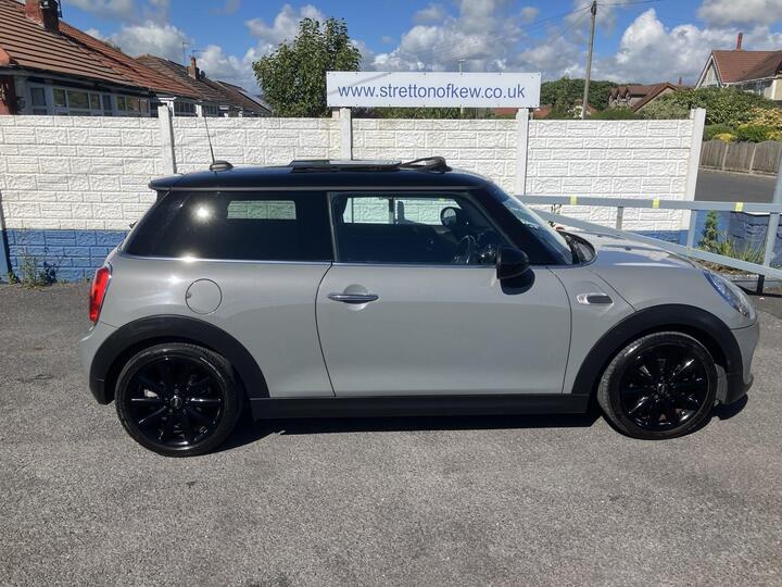 MINI HATCH 1.5 Cooper Euro 6 (s/s) 3dr
