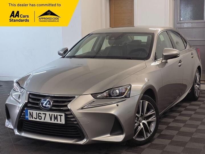 Lexus IS 2.5 300h Advance E-CVT Euro 6 (s/s) 4dr