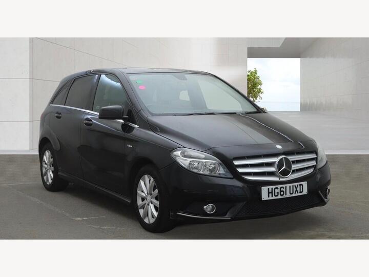 Mercedes-Benz B Class 1.6 B180 BlueEfficiency SE 7G-DCT Euro 5 (s/s) 5dr