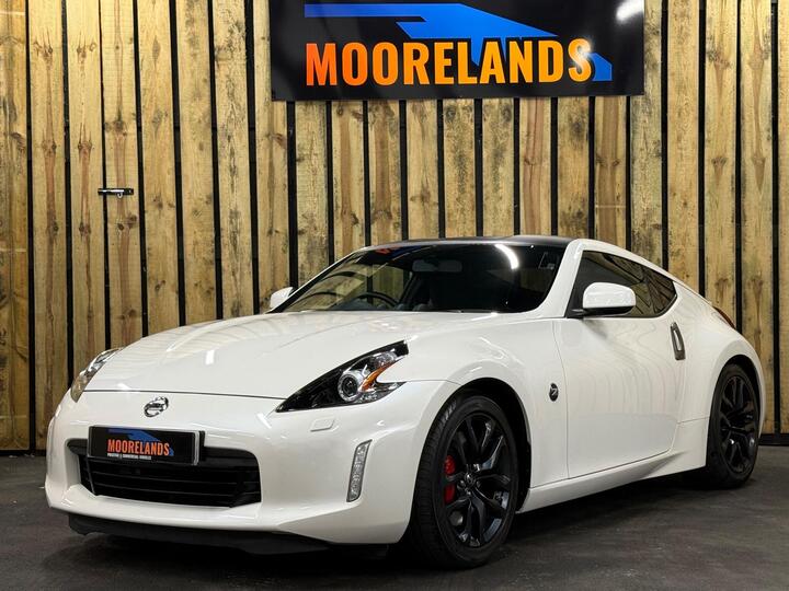 Nissan 370 Z 3.7 V6 Euro 6 3dr Nissan 370 Z 3.7 V6 Euro 6 3dr